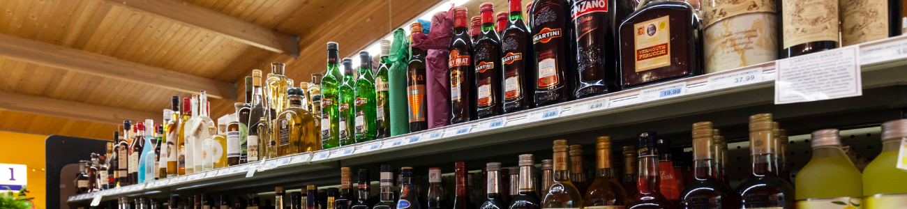 Liquor store shelves with beverage dispensing equipment